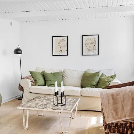 Amazing Home In Ronne With Wifi * Rønne