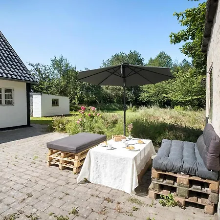 Hébergement de vacances Amazing Home In Ronne With Wifi Rønne